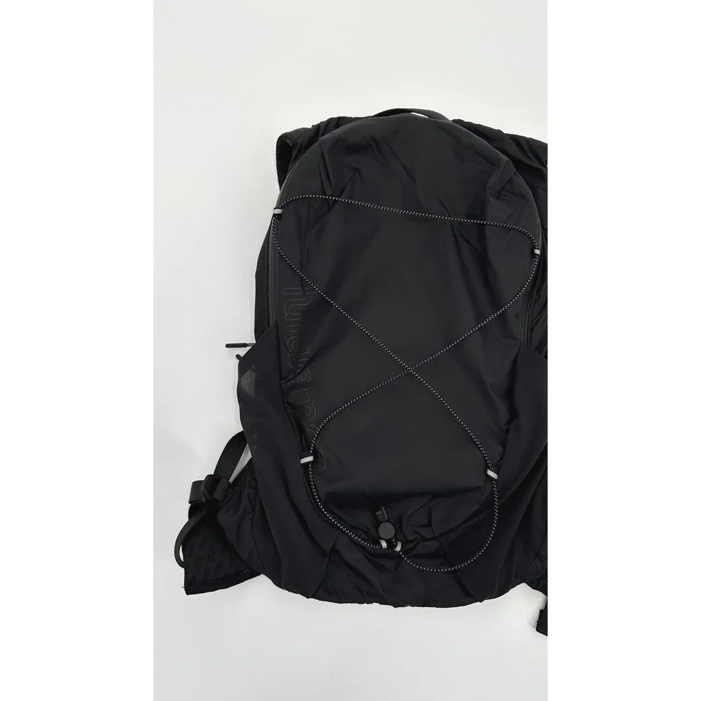 Lululemon Active Backpack 10 L O/S Black Hydration Comp Water Repel Reflective
